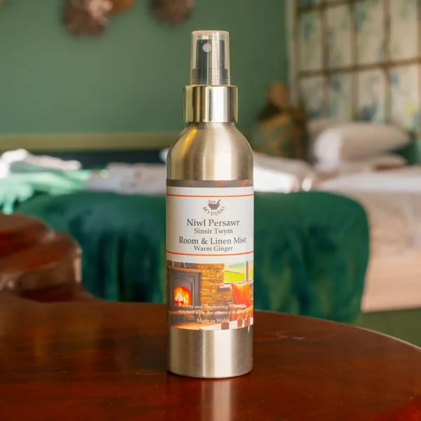 Room & Linen Mist Sinsir Twym (Warm Ginger)